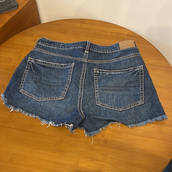 AE HIGH-WAISTED DENIM TOMGIRL
MIDI SHORT - Picture 2 of 6
